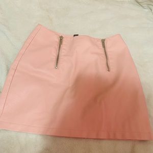 F21 brand new without tags skirt leather pretty